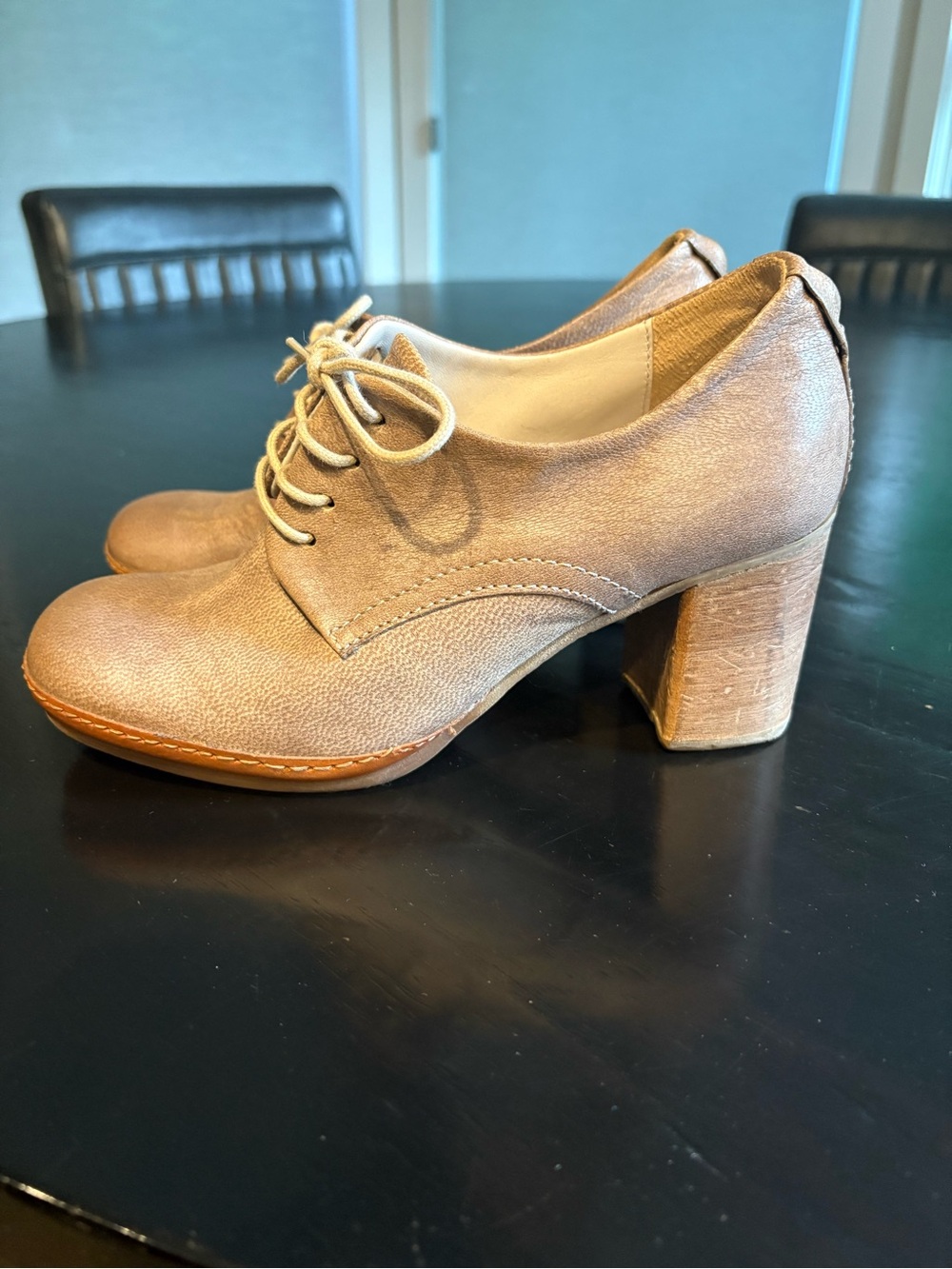 MJUS Women's Taupe Lace-Up Block Heel Booties